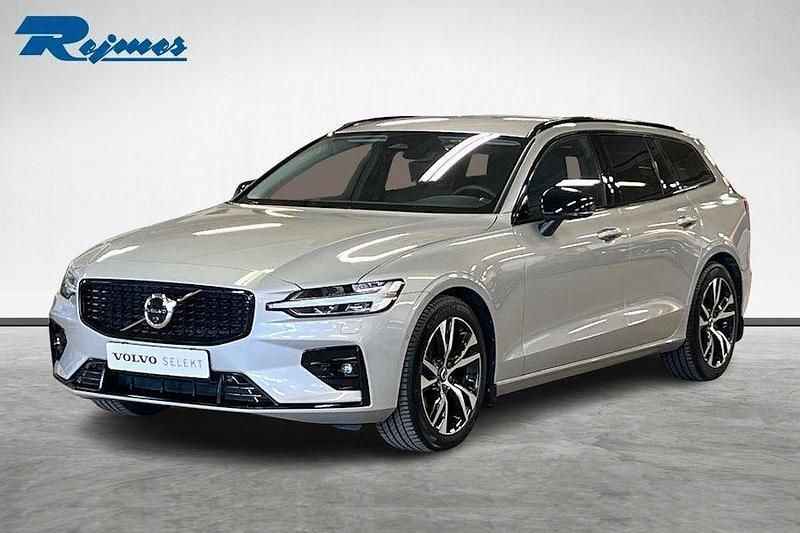 Silver Begagnad 2024 Volvo V60 Plus Kombi | 389 900 kr (Bra pris) - Bild 1/4