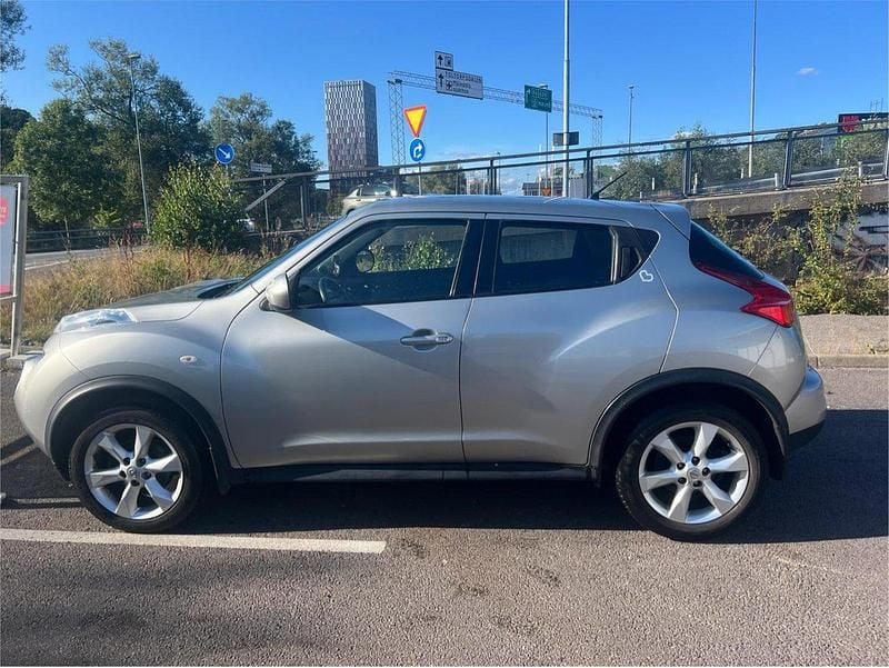 Silver Begagnad 2013 Nissan Juke SUV | 77 000 kr (Bra pris) - Bild 1/4