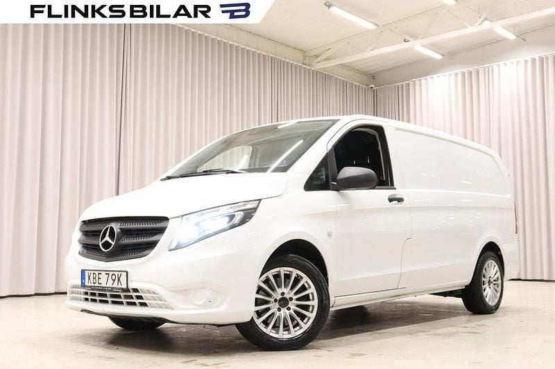 Vit Begagnad 2020 Mercedes Vito Minibuss | 299 800 kr (Bra pris) - Bild 1/4