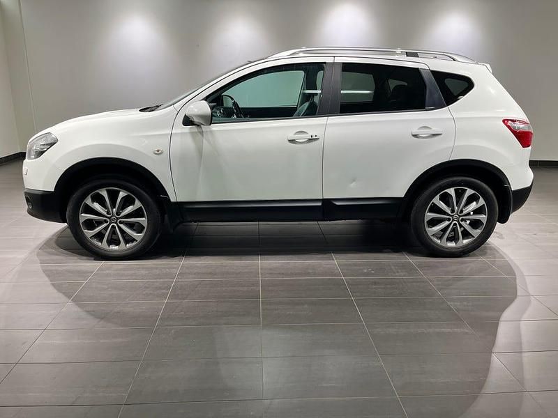 Begagnad Nissan Qashqai 141 HK (103 kW) 2010 SUV