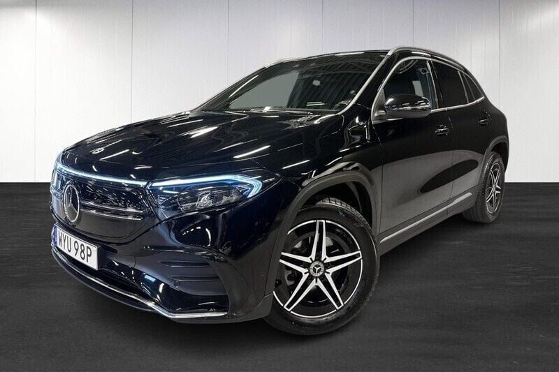 Svart (black) Begagnad 2021 Mercedes EQA250 AMG SUV | 360 000 kr (Bra pris) - Bild 1/4