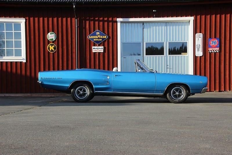 Begagnad Dodge Coronet 200 HK (147 kW) 1968