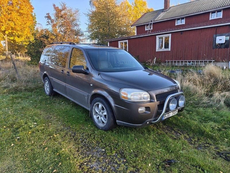 Brun Begagnad 2008 Chevrolet Uplander Minibuss | 39 000 kr - Bild 1/4