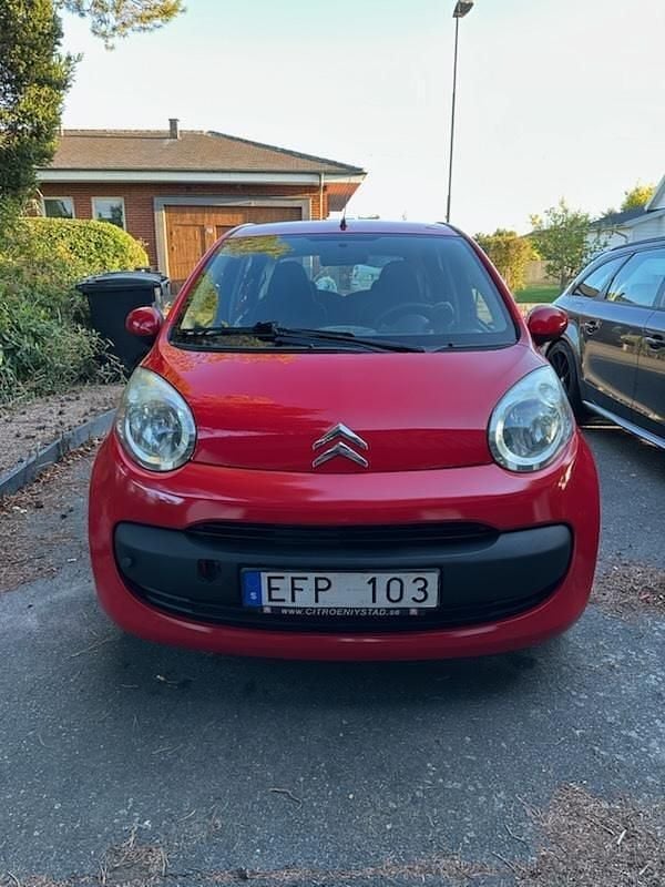 Röd Begagnad 2008 Citroën C1 Halvkombi | 19 500 kr (Marknadspris) - Bild 1/4