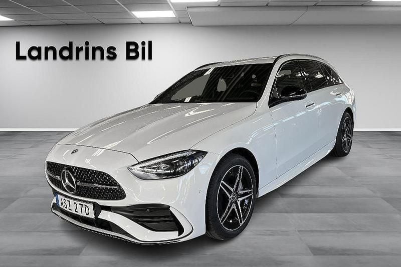 Vit Begagnad 2024 Mercedes C300e AMG line Kombi | 549 900 kr (Marknadspris) - Bild 1/4