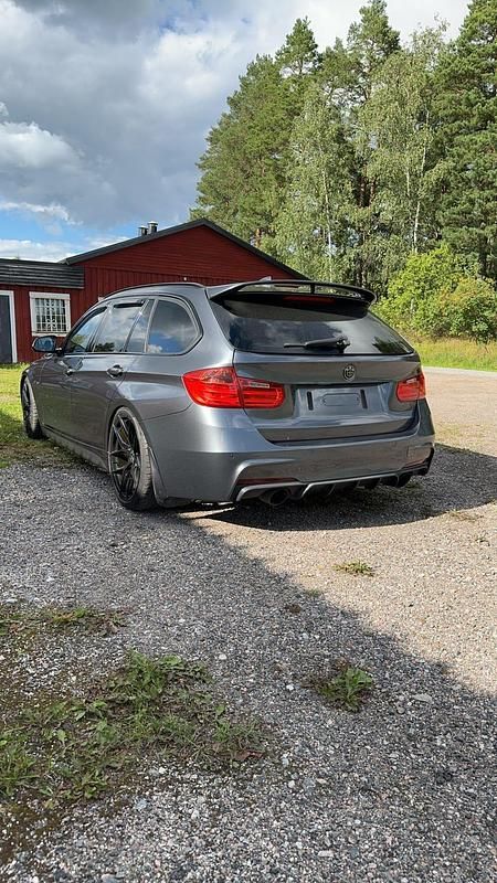 Begagnad BMW 320 184 HK (135 kW) 2014 Kombi