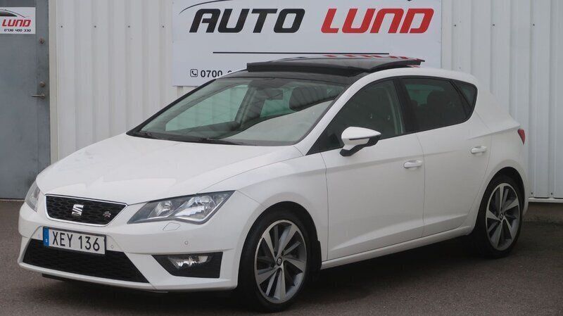 Vit Begagnad 2015 Seat Leon FR Halvkombi | 119 900 kr (Lite dyr) - Bild 1/4