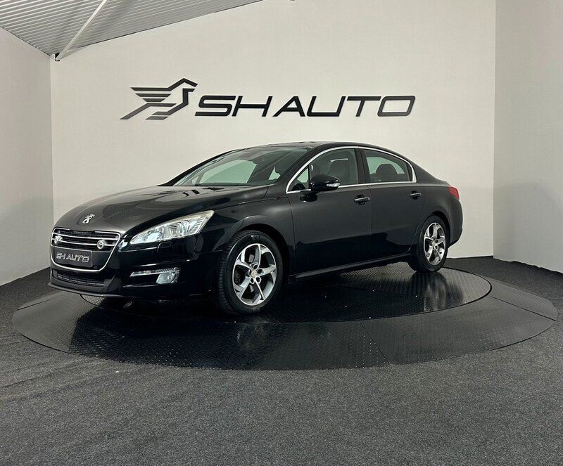 Svart Begagnad 2011 Peugeot 508 Sedan | 69 900 kr (Lite dyr) - Bild 1/4