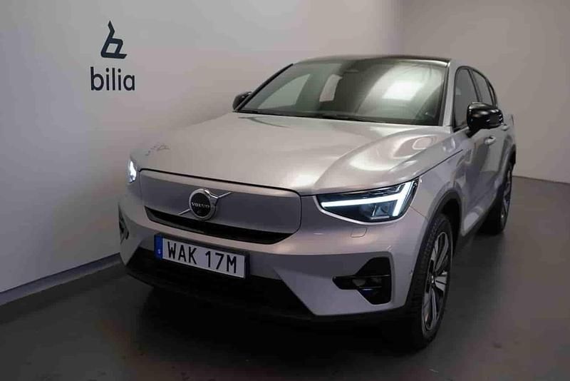 Silver Begagnad 2023 Volvo EC40 Single Motor SUV | 379 500 kr - Bild 1/1