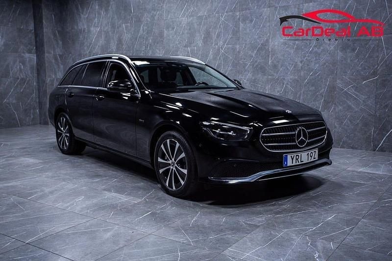 Svart Begagnad 2021 Mercedes E300 Avantgarde Kombi | 324 700 kr (Bra pris) - Bild 1/4