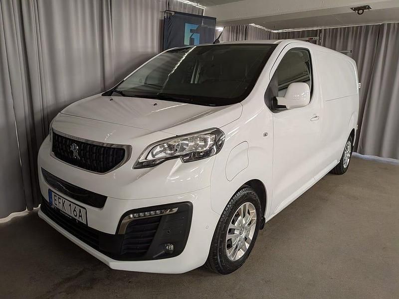 Begagnad Peugeot e-Expert 100 kW (136 HK) 2021 Vit Van