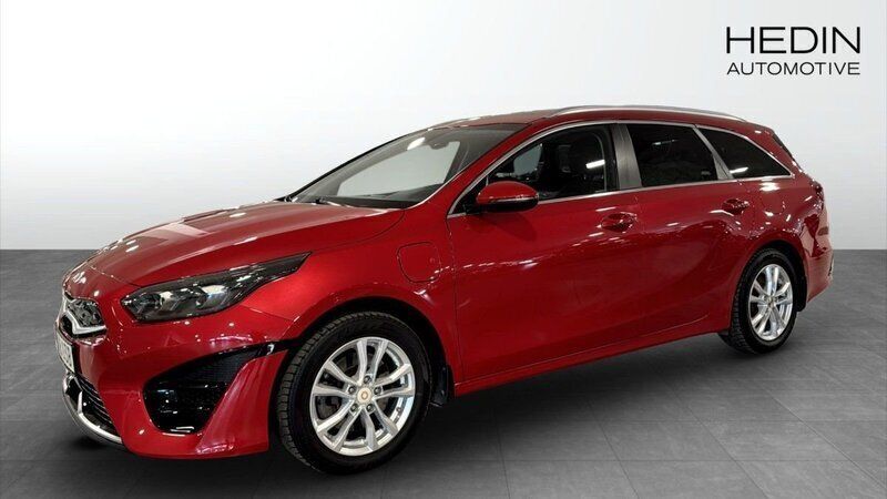 Röd (red) Begagnad 2022 Kia Ceed Sportswagon Advance Kombi | 269 900 kr (Lite dyr) - Bild 1/4