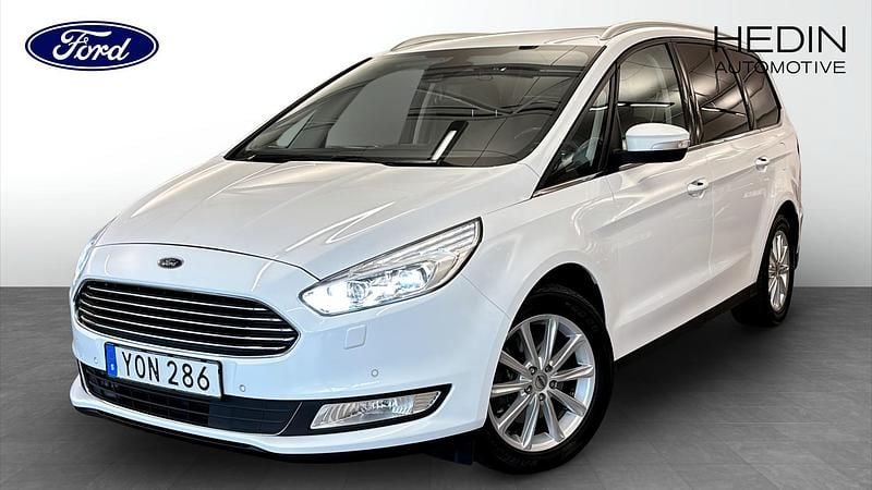 Vit (white) Begagnad 2017 Ford Galaxy Minibuss | 199 000 kr (Marknadspris) - Bild 1/4