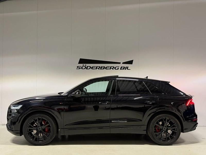 Begagnad Audi Q8 S-Line 286 HK (210 kW) 2019 Svart SUV
