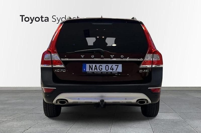 Begagnad Volvo XC70 Momentum 184 HK (135 kW) 2016 Brun Kombi
