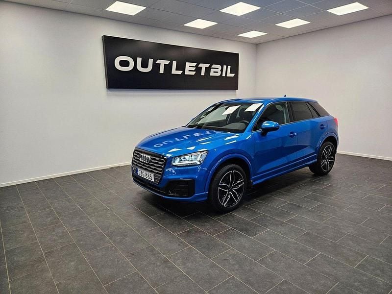 Blå Begagnad 2017 Audi Q2 Sport SUV | 169 000 kr (Marknadspris) - Bild 1/4