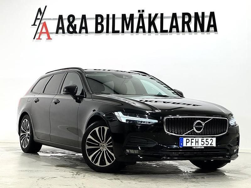 Svart Begagnad 2017 Volvo V90 Kinetic Kombi | 139 900 kr (Dyr) - Bild 1/4