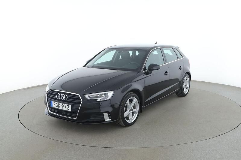 Svart Begagnad 2017 Audi A3 Sedan | 158 000 kr (Marknadspris) - Bild 1/3