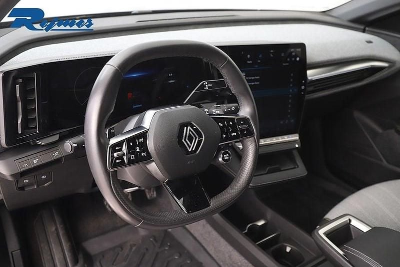 Begagnad Renault Mégane Techno 161 kW (220 HK) 2023 Blå Kombi