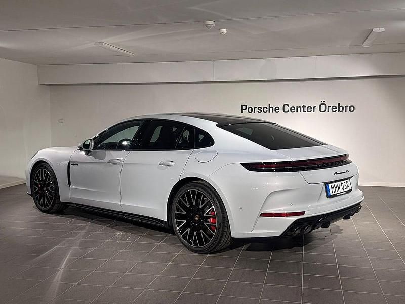 Ny Porsche Panamera Edition 354 HK (260 kW) 2025 Ljusgrå Halvkombi