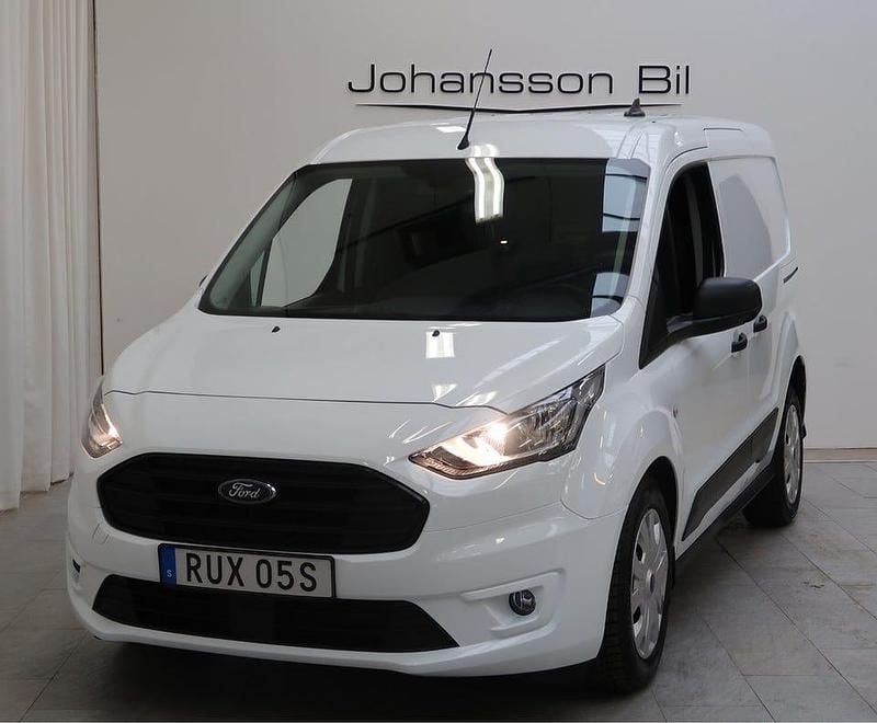 Begagnad Ford Transit Connect 120 HK (88 kW) 2022 Vit Minibuss