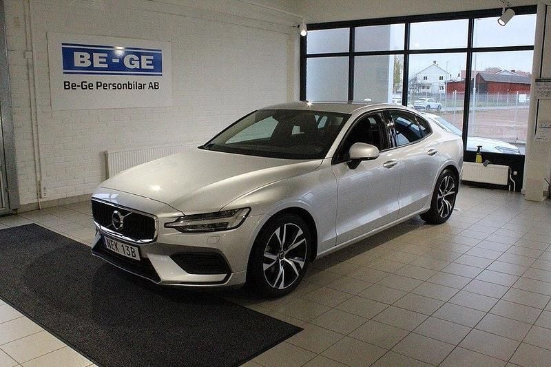 Silver Begagnad 2019 Volvo S60 Sedan | 249 000 kr (Bra pris) - Bild 1/4