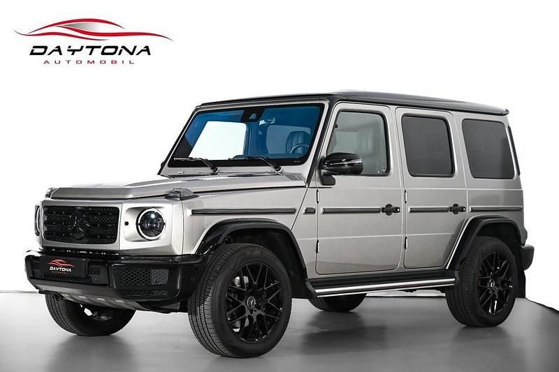 Grå Begagnad 2022 Mercedes G400 AMG SUV | 1 550 000 kr - Bild 1/4