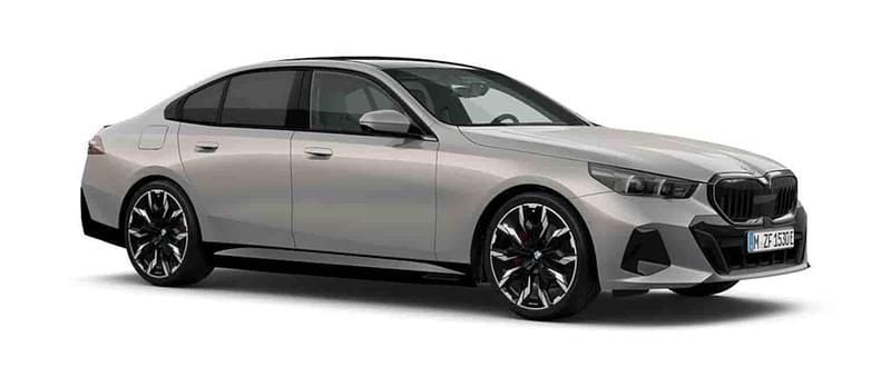 Grå Ny 2026 BMW 530e Sedan | 849 900 kr - Bild 1/1