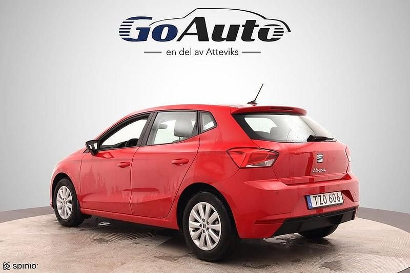 Begagnad Seat Ibiza Comfort 112 HK (82 kW) 2023 Röd Halvkombi