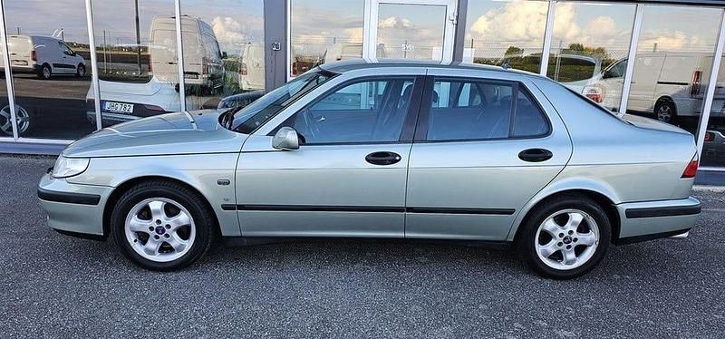 Begagnad Saab 9-5 185 HK (136 kW) 2000 Ljusgrön Sedan