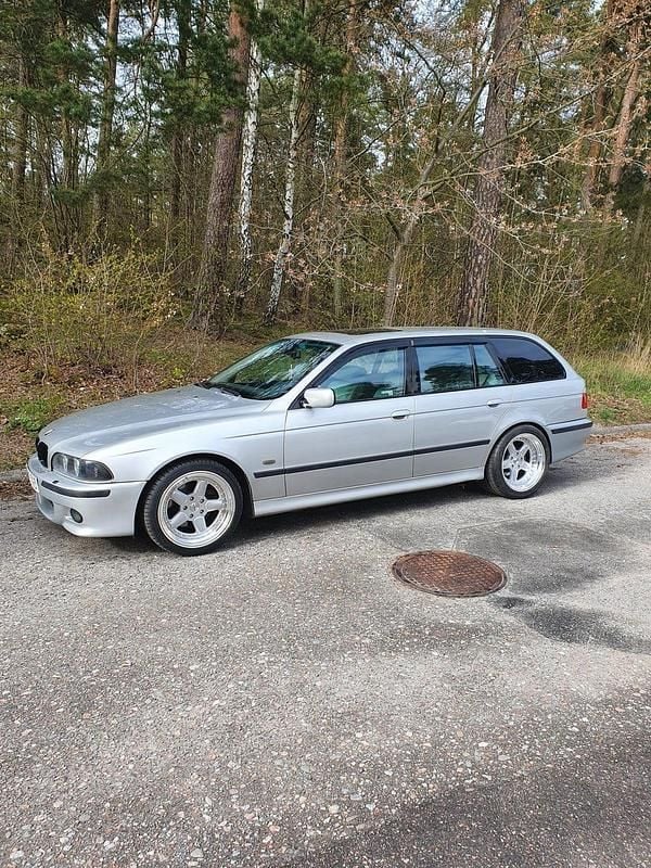 Begagnad BMW 540 286 HK (210 kW) 2000 Kombi