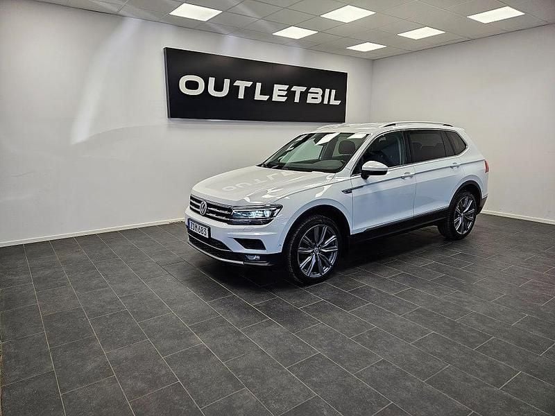 Begagnad VW Tiguan Allspace GT 200 HK (147 kW) 2017 Vit SUV