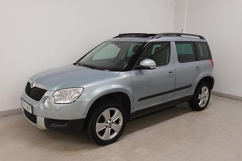 Ljusblå (blå) Begagnad 2012 Skoda Yeti Experience SUV | 114 990 kr (Marknadspris) - Bild 1/4