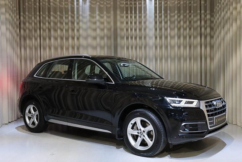 Svart Begagnad 2018 Audi Q5 SUV | 229 900 kr (Bra pris) - Bild 1/4