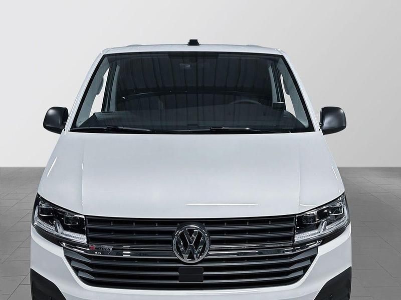 Begagnad VW Transporter 150 HK (110 kW) 2024 Vit Van