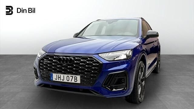 Blå (ultrablå metallic) Begagnad 2024 Audi Q5 Sportback S-Line SUV | 669 000 kr - Bild 1/4
