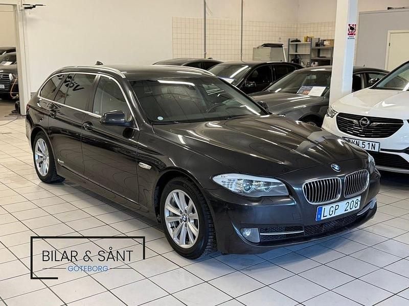 Begagnad BMW 520 184 HK (135 kW) 2011 Grå Kombi