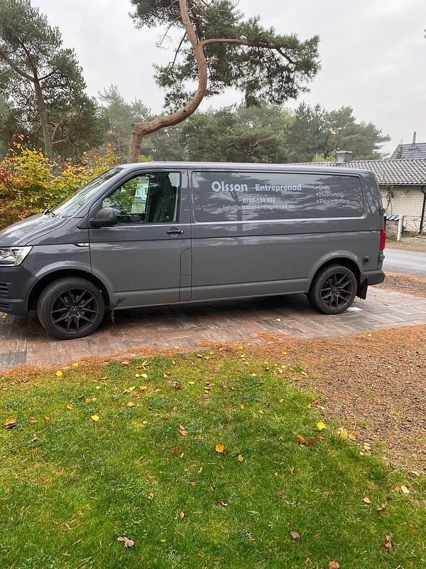Begagnad 2018 VW T6 Van | 239 000 kr - Bild 1/4