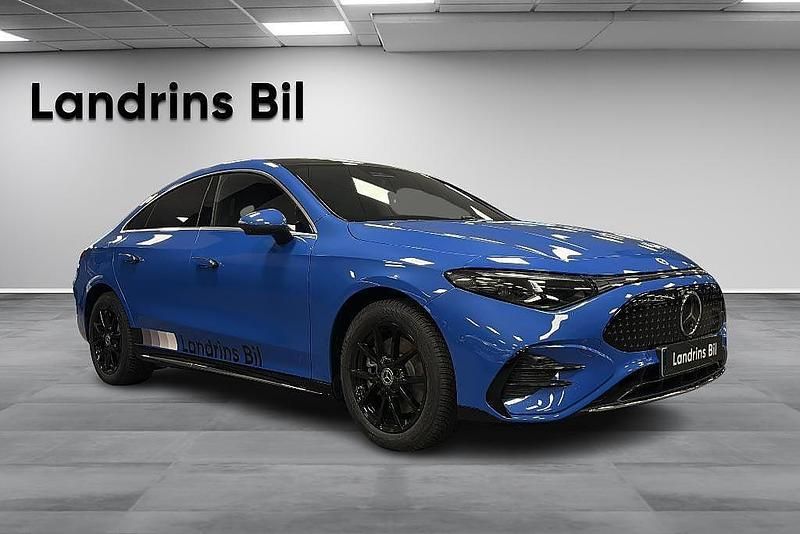 Begagnad Mercedes CLA 250+ Advanced 200 kW (272 HK) 2025 Blå Sedan