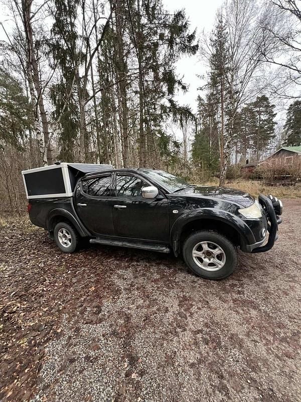 Begagnad 2011 Mitsubishi L200 Pickup | 149 000 kr (Dyr) - Bild 1/4