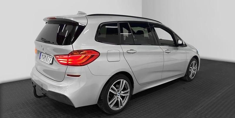 Begagnad BMW 218 Gran Tourer M Sport 150 HK (110 kW) 2016 Silver metallic Minibuss