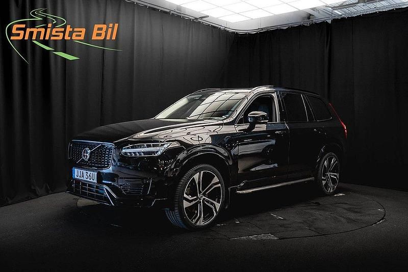 Svart Begagnad 2023 Volvo XC90 Ultimate SUV | 674 900 kr (Marknadspris) - Bild 1/3