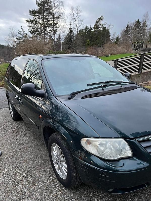 Begagnad 2006 Chrysler Grand Voyager Minibuss | 25 000 kr (Marknadspris) - Bild 1/4