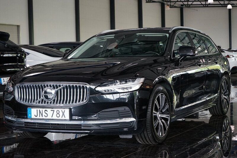 Svart Begagnad 2021 Volvo V90 Inscription Kombi | 314 500 kr (Superpris) - Bild 1/4