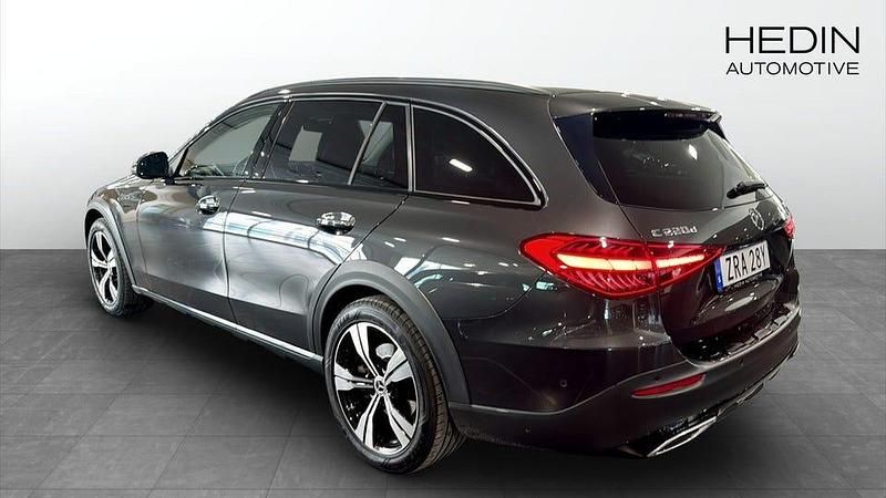Begagnad Mercedes C220 200 HK (147 kW) 2023 Grå Kombi