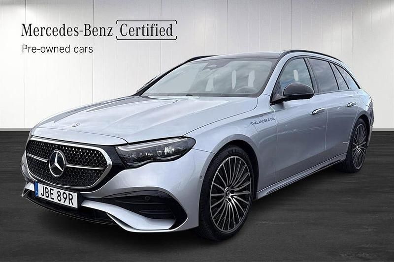 Silver Begagnad 2025 Mercedes E300 AMG Line Premium Kombi | 719 000 kr - Bild 1/4