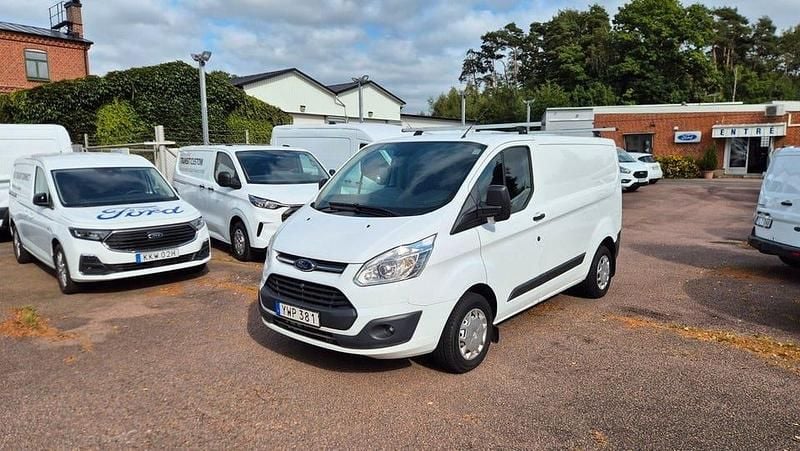 Begagnad Ford Transit Custom 105 HK (77 kW) 2018 Vit Van