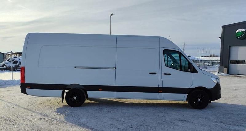 Begagnad Mercedes Sprinter 190 HK (139 kW) 2021 Van