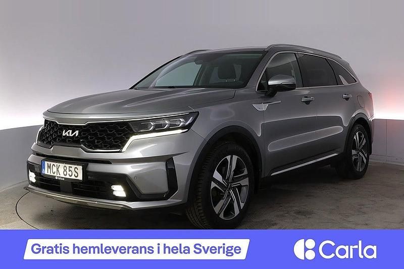Grå Begagnad 2023 Kia Sorento Advance SUV | 426 990 kr (Marknadspris) - Bild 1/4