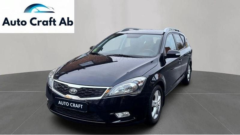 Svart Begagnad 2011 Kia Ceed Sportswagon Kombi | 39 988 kr (Marknadspris) - Bild 1/3